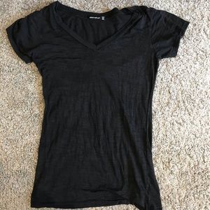 Short sleeve black v neck shirt